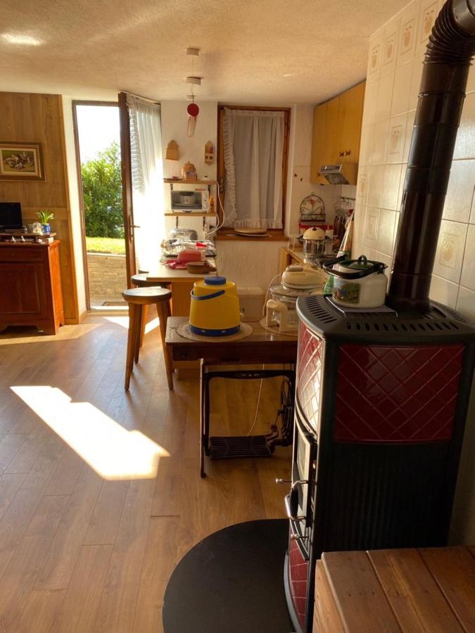 Apartmán Maison Alla Vecchia Zia Cerise Exteriér fotografie